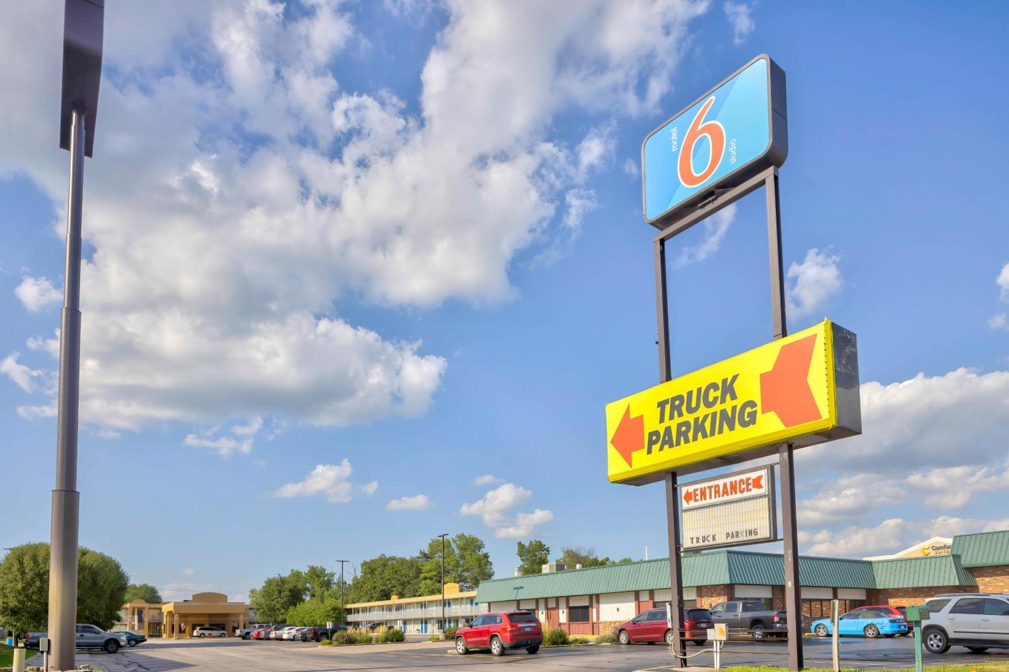 Motel 6 Effingham, Il Buitenkant foto
